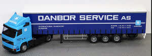 Danbor Maersk Volvo FH/Aerop. - G-KSZ